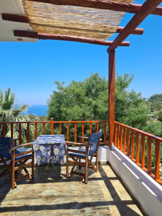 Raches  Spitikariotiko Panoramic Home מראה חיצוני תמונה