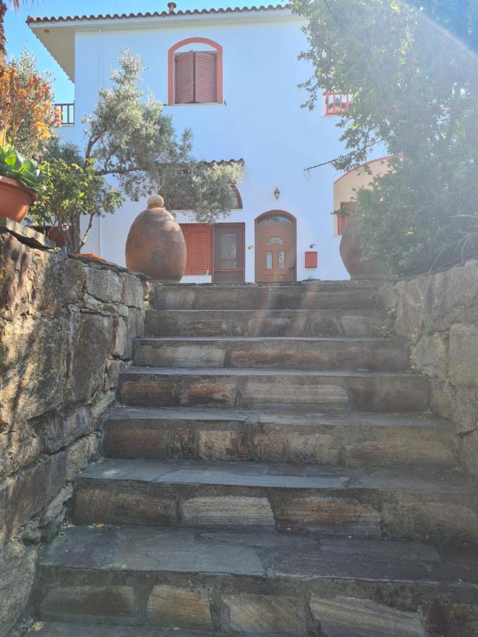 Raches  Spitikariotiko Panoramic Home מראה חיצוני תמונה