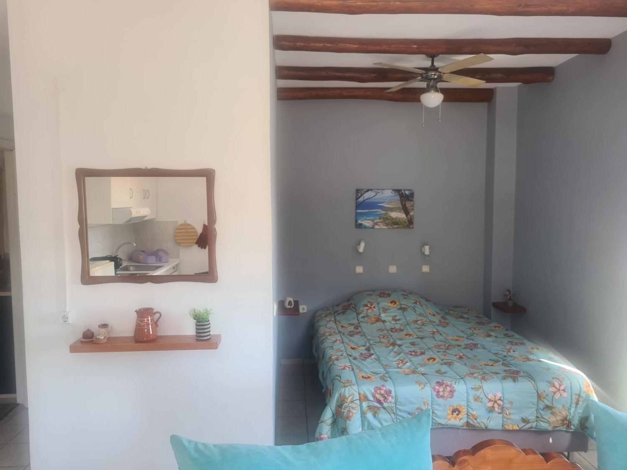 Raches  Spitikariotiko Panoramic Home מראה חיצוני תמונה